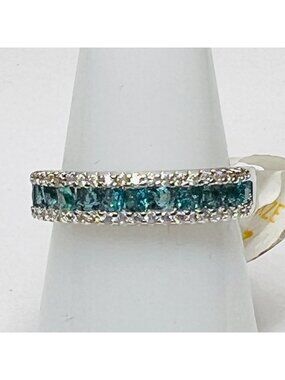 Ring Bomb Party Ring, NWOT, size 7, blue stones silver color band